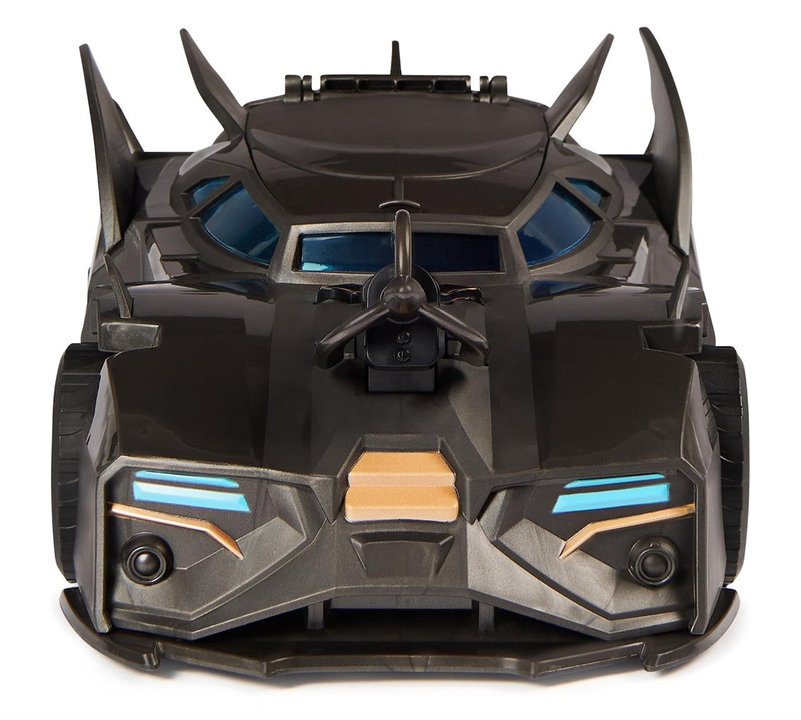 DC Comics -  Crusader Batmobile Playset with 4-inch Batman Figure