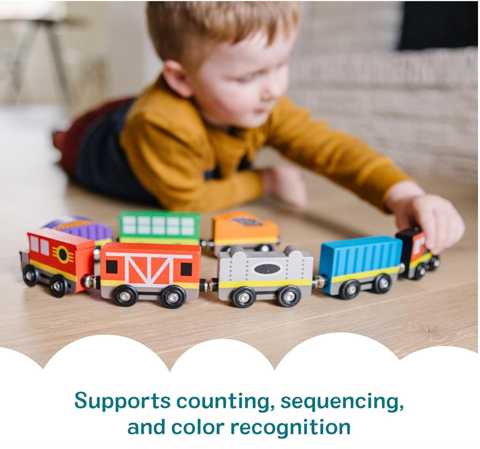 Melissa & Doug Wooden Magnetic Train Set – 8-Piece Train Cars with Storage Tray